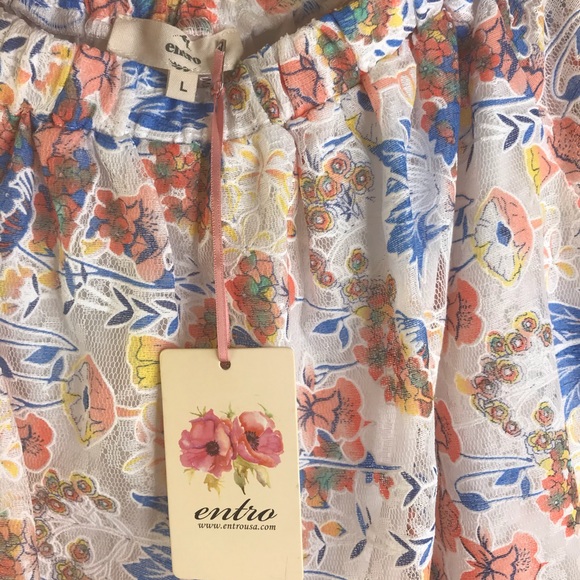 Entro UO Pom Pom Flower Floral Festival Blouse - Picture 6 of 7